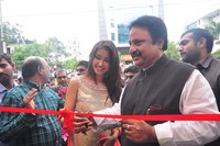 Navaneet Kaur Dhillon Launches Grandeur Showroom